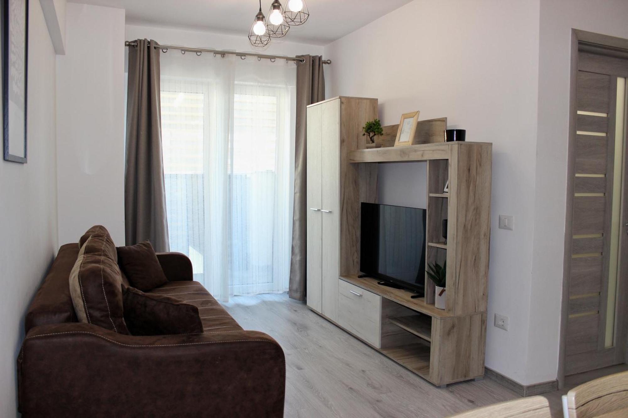 Cozy Apartments In Centre Of Suceava Near Kaufland And University Exteriör bild